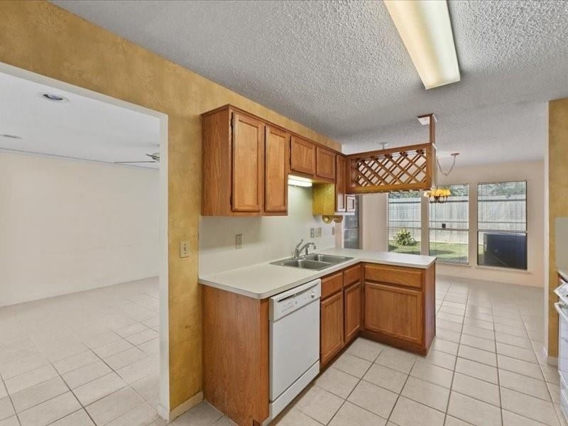 3317 Golden Trails Drive - Photo 6