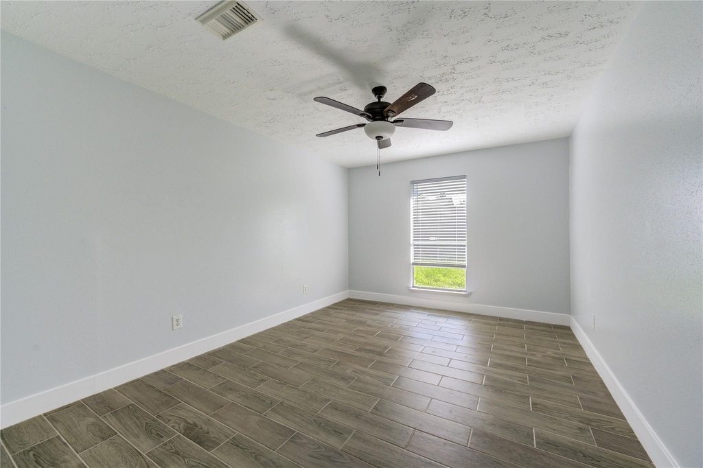 7506 Stone Pine Lane - Photo 15