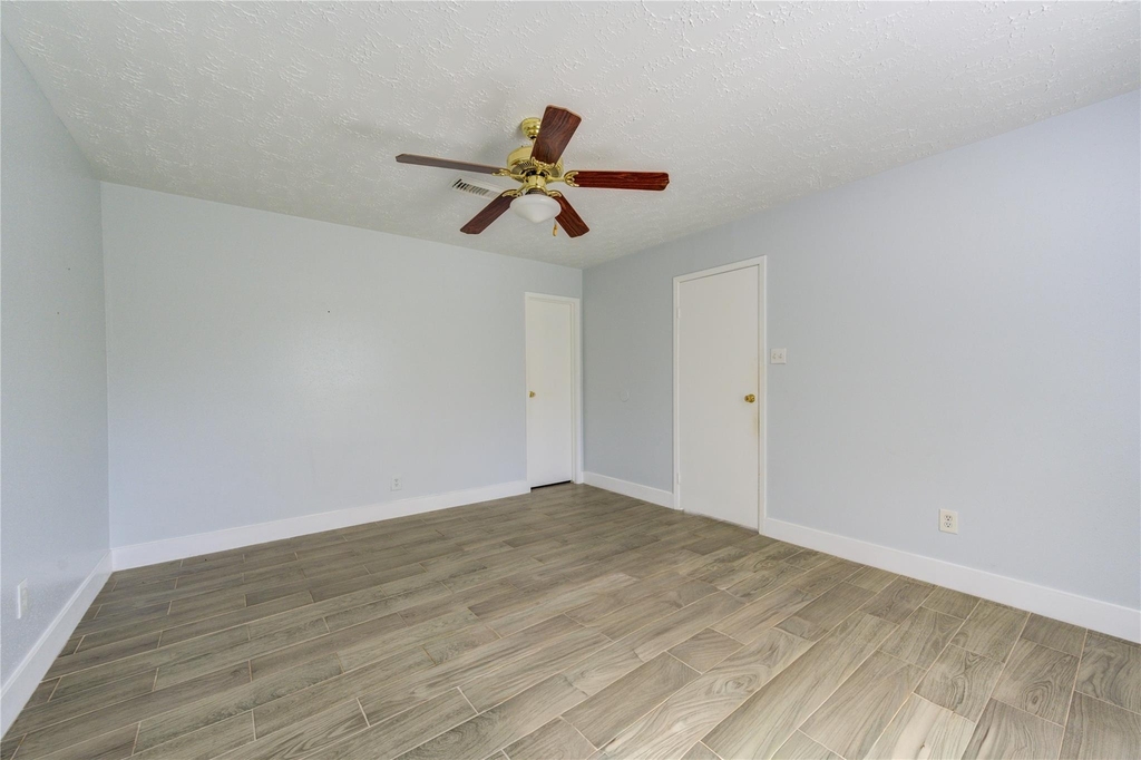 7506 Stone Pine Lane - Photo 11