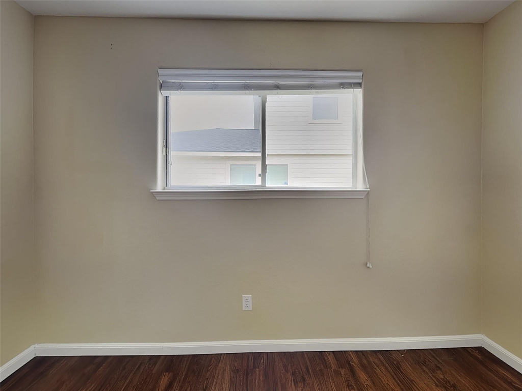 8102 Sweetstone Bluff Lane - Photo 15