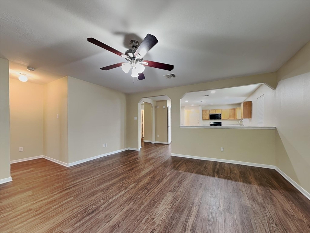 8102 Sweetstone Bluff Lane - Photo 8