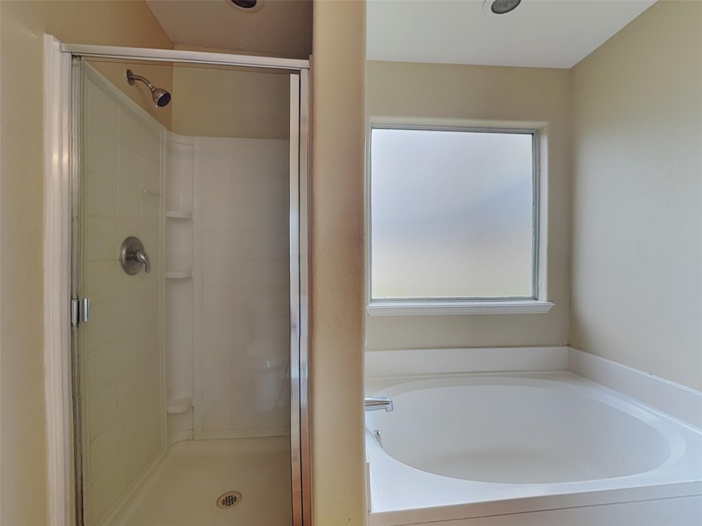 8102 Sweetstone Bluff Lane - Photo 14