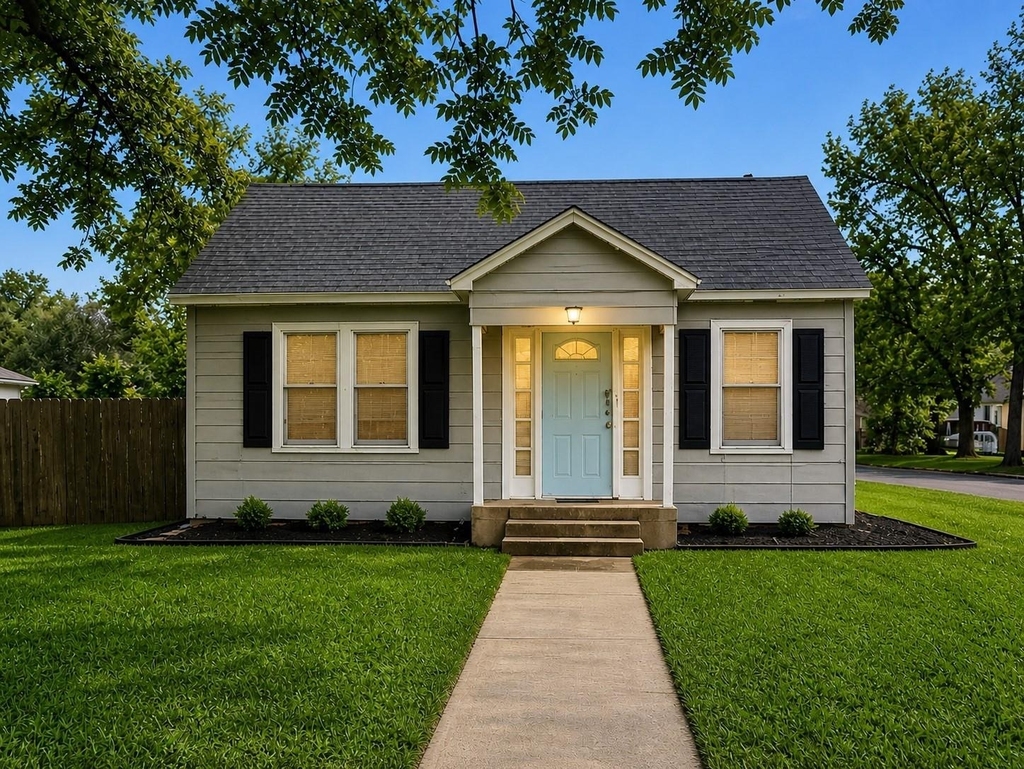 621 Speed Street - Photo 0