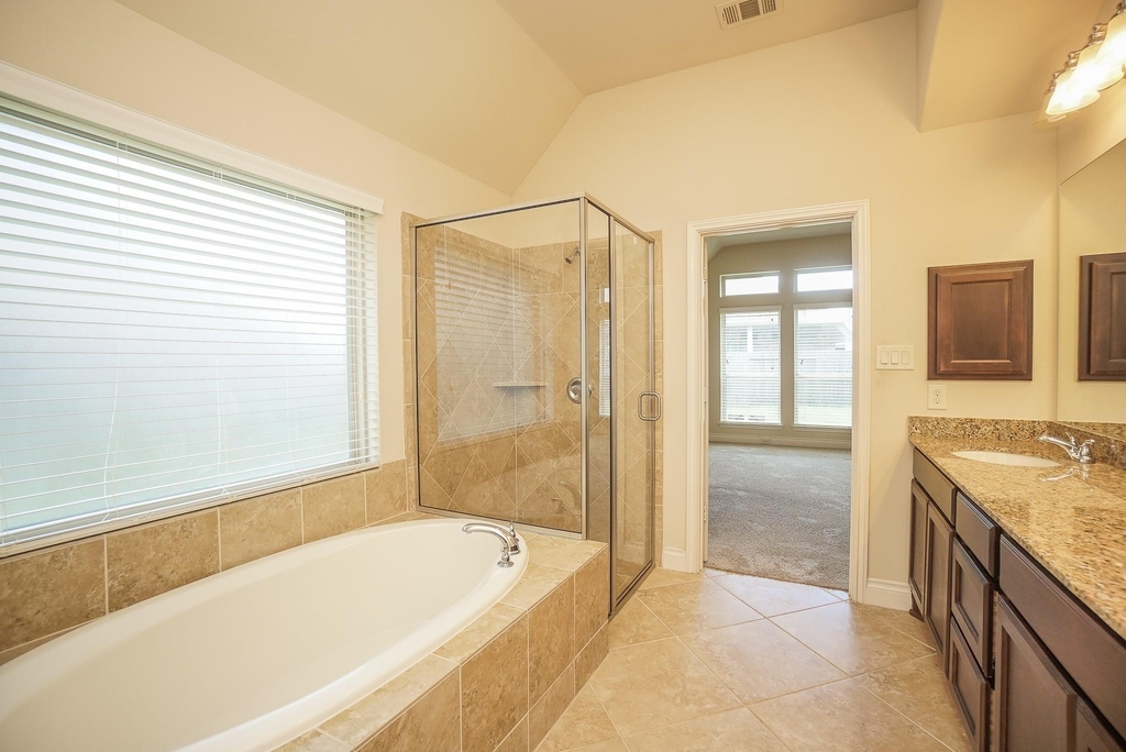 1215 Watercrest Park Lane - Photo 8