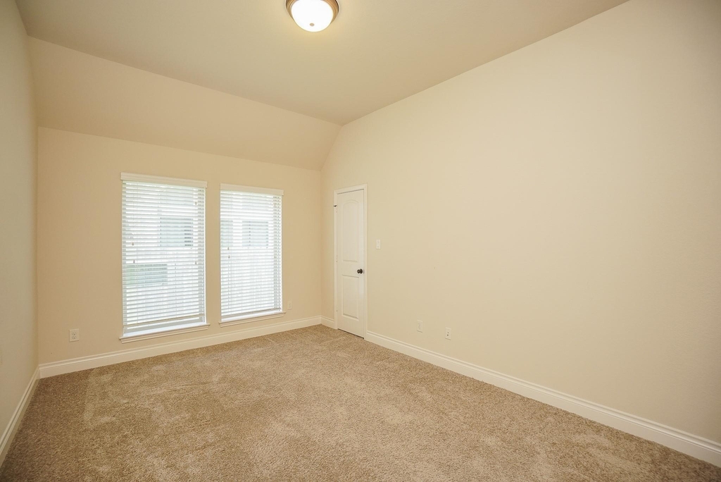 1215 Watercrest Park Lane - Photo 9