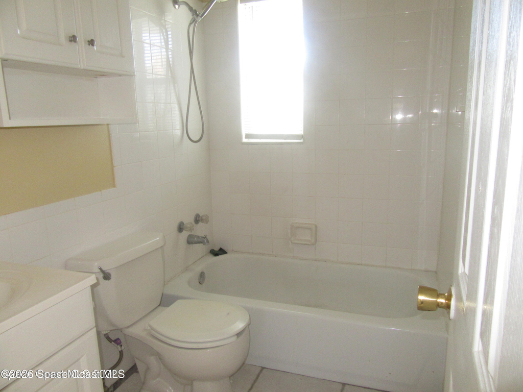 415 Harrison Avenue - Photo 15