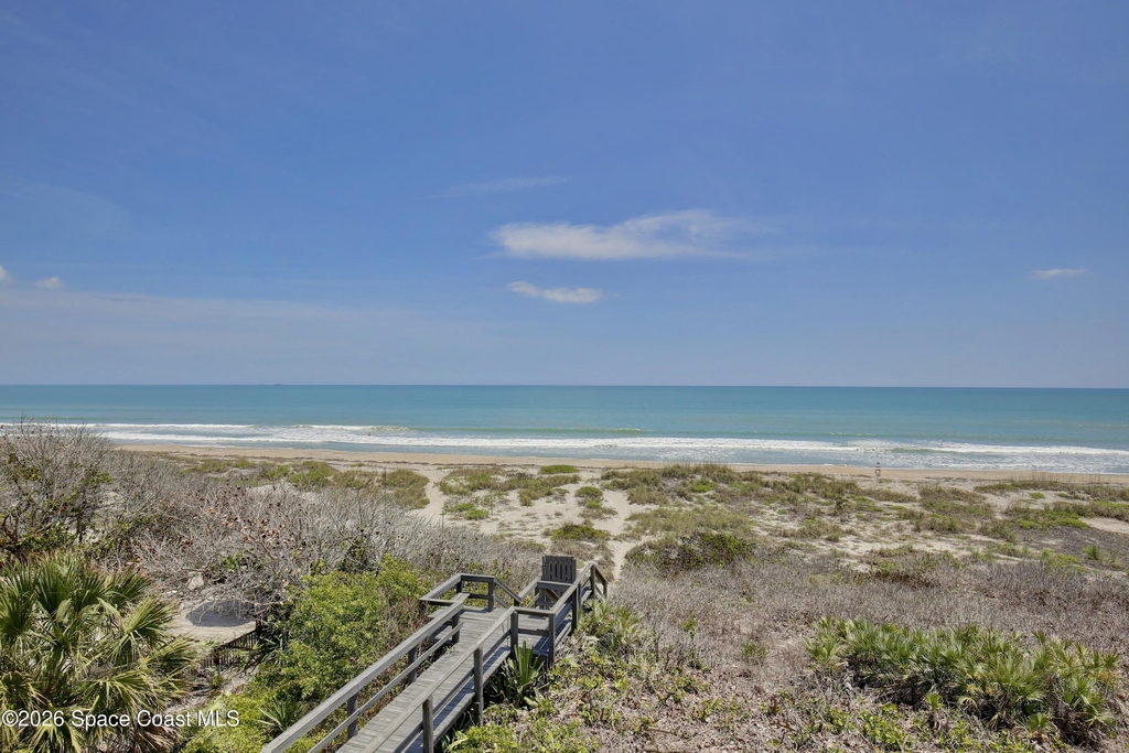 2465 S Atlantic Avenue - Photo 15
