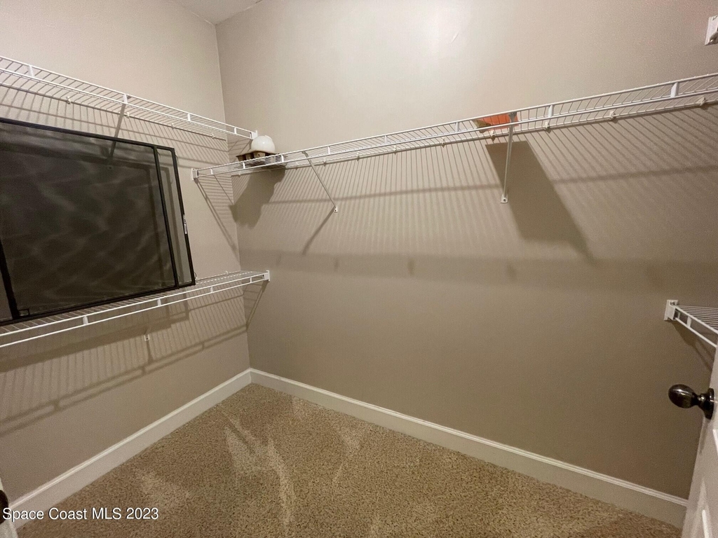 6411 Borasco Drive - Photo 11