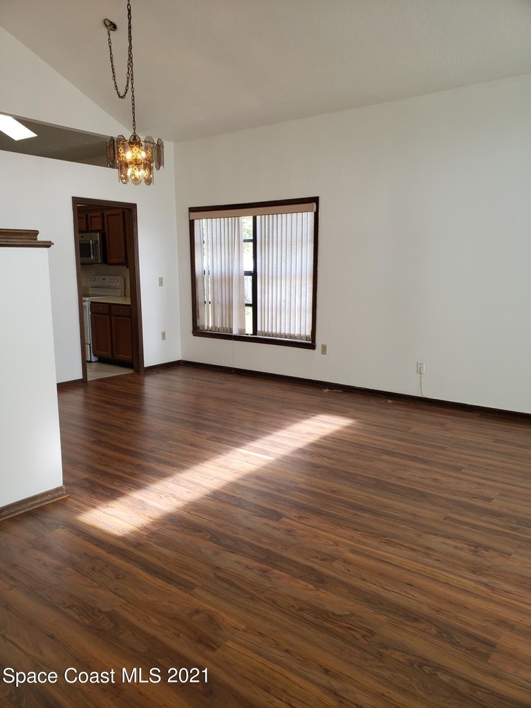 2575 Palm Lake Drive - Photo 17