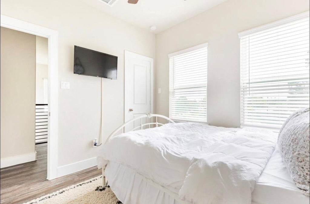 1740 Cove Crescent Court - Photo 29