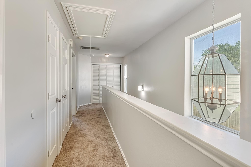 706 Woodport Lane - Photo 8