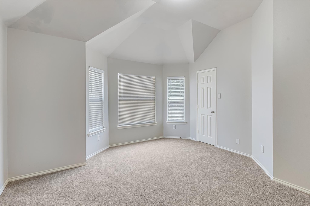 706 Woodport Lane - Photo 18