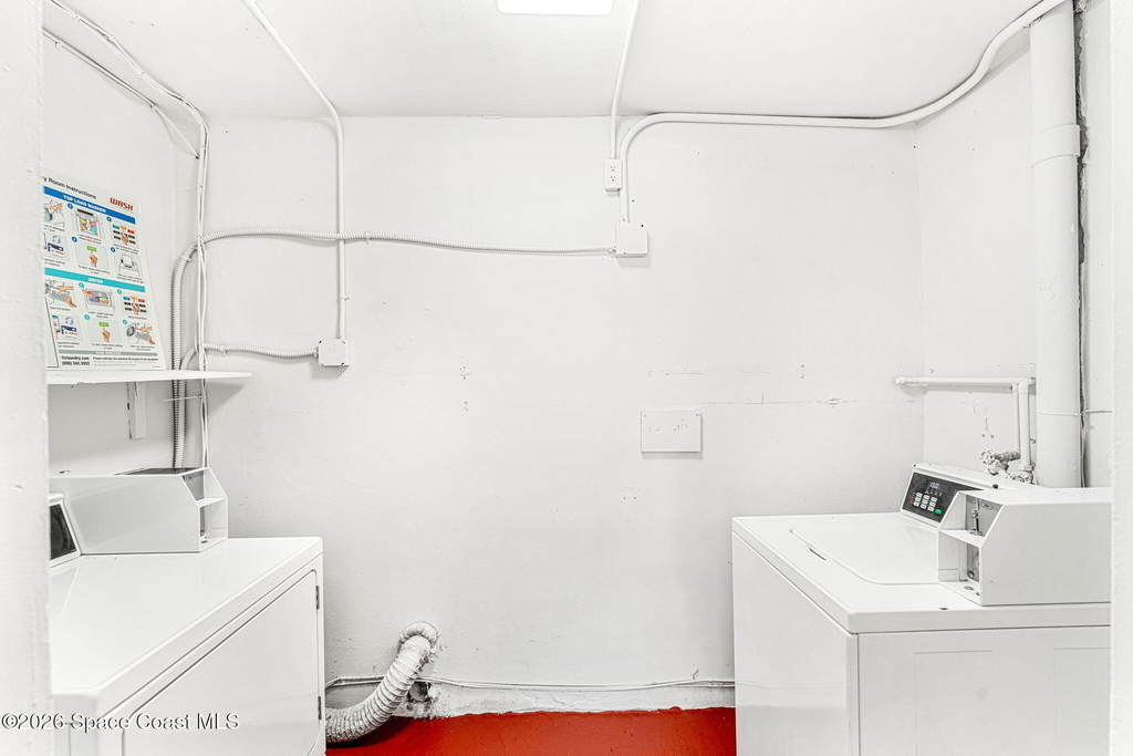 130 Roosevelt Avenue - Photo 10