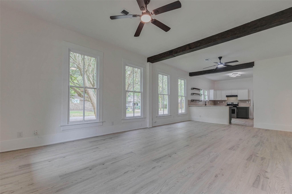 1302 Ross Street - Photo 4