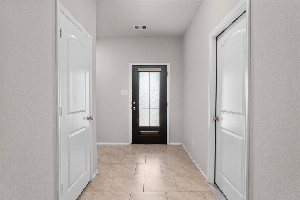 5210 Adria Hills Circle - Photo 3