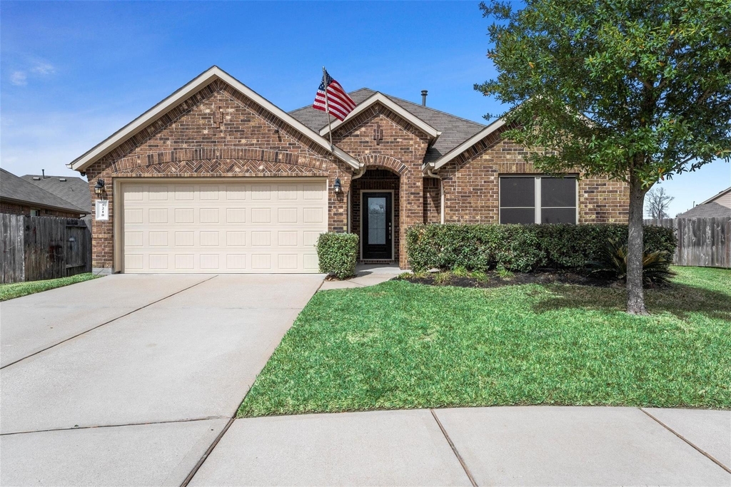 5210 Adria Hills Circle - Photo 0