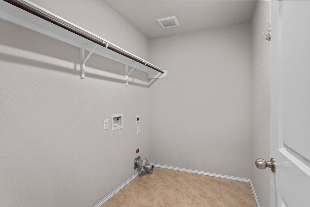 5210 Adria Hills Circle - Photo 28