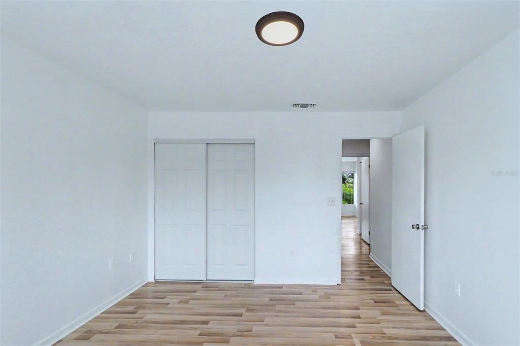 592 100th Avenue N - Photo 17