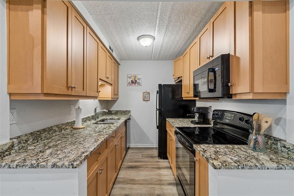 3325 Bayshore Boulevard - Photo 8