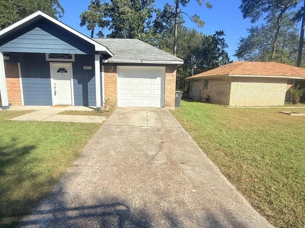 304 Jill Street - Photo 2