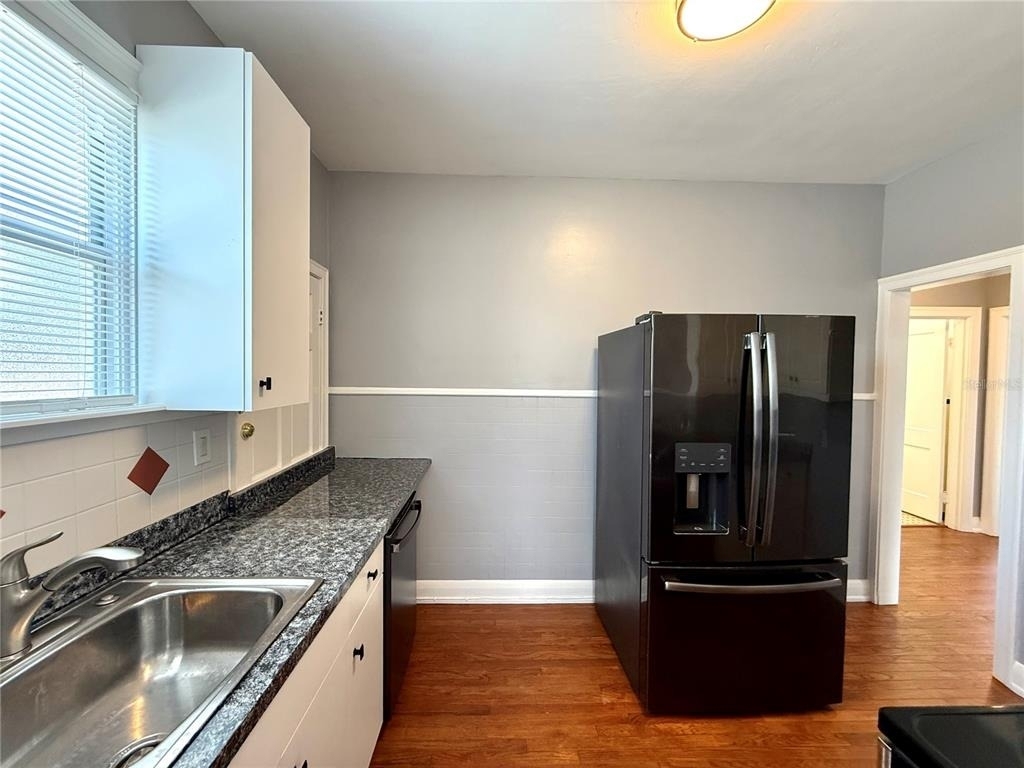 2323 W North B Street - Photo 7