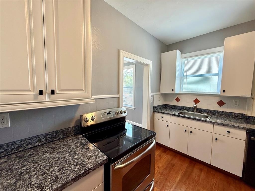 2323 W North B Street - Photo 6