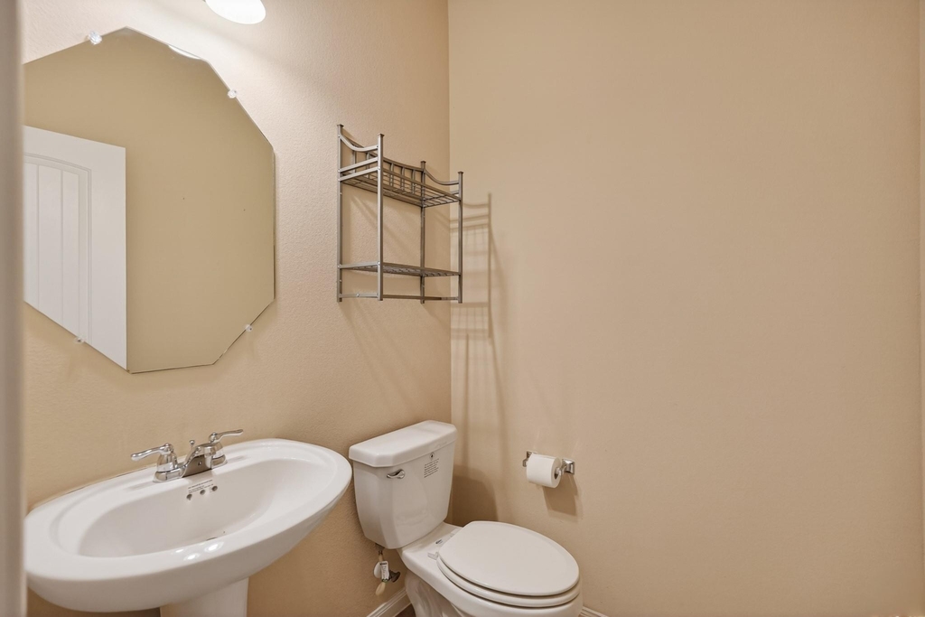 13302 Hidden Valley Drive - Photo 44