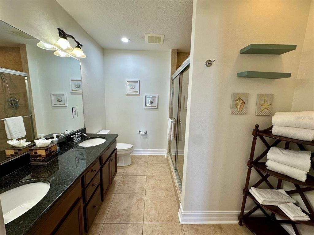 13941 Clubhouse Dr - Photo 3