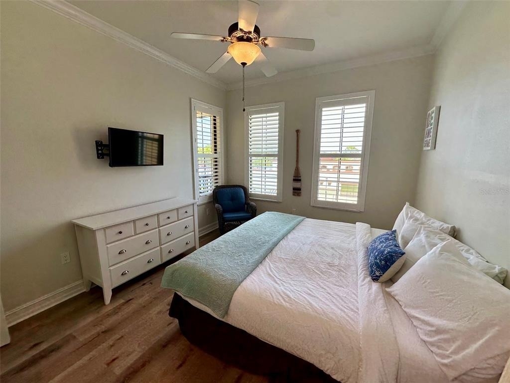 13941 Clubhouse Dr - Photo 2