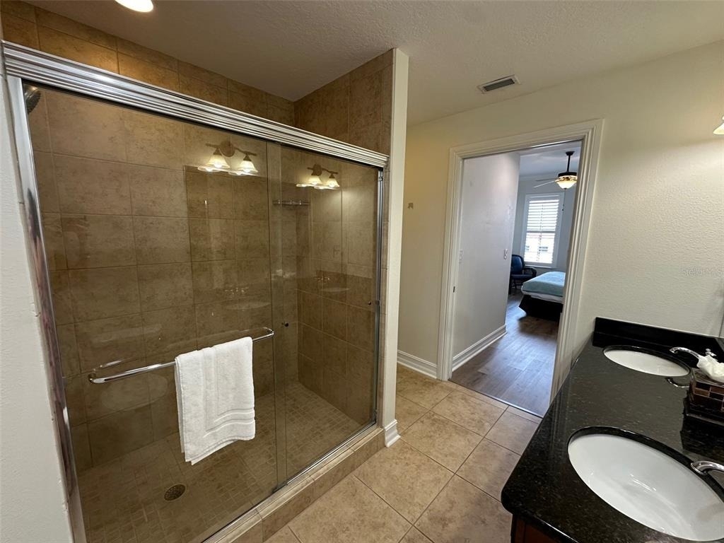 13941 Clubhouse Dr - Photo 13
