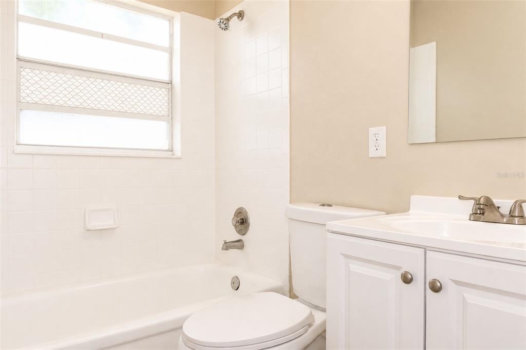821 14th Avenue Nw - Photo 9