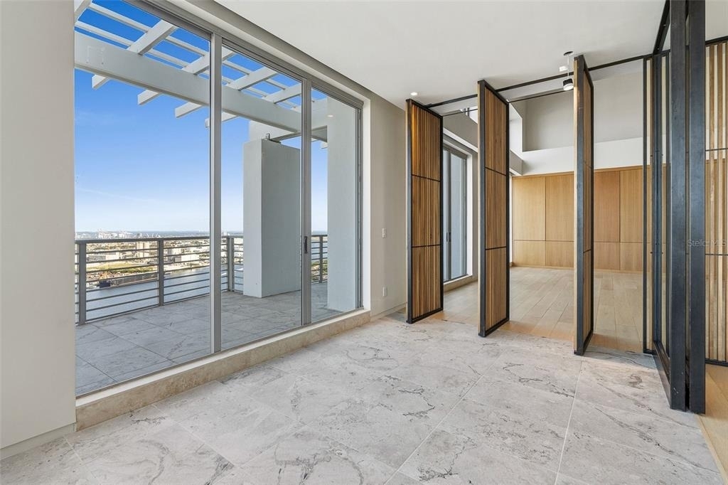 1209 E Cumberland Avenue - Photo 45