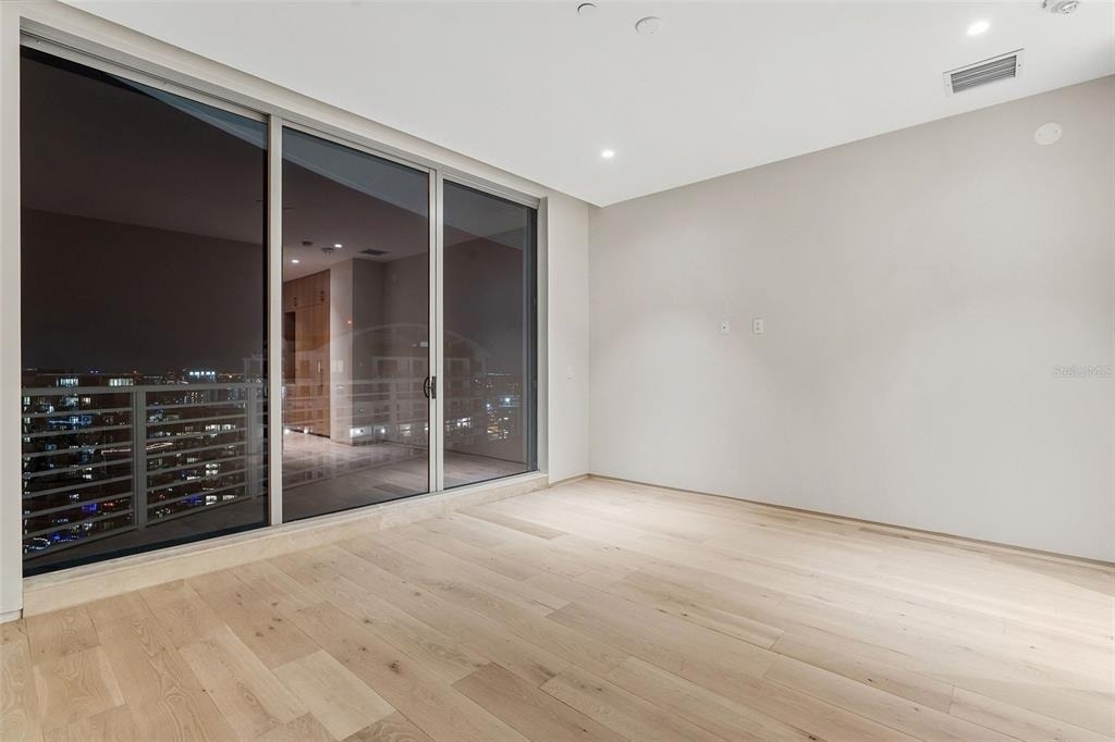 1209 E Cumberland Avenue - Photo 23
