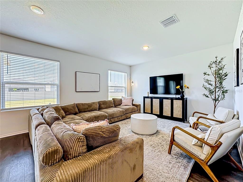 13019 Bluff Oak Way - Photo 4