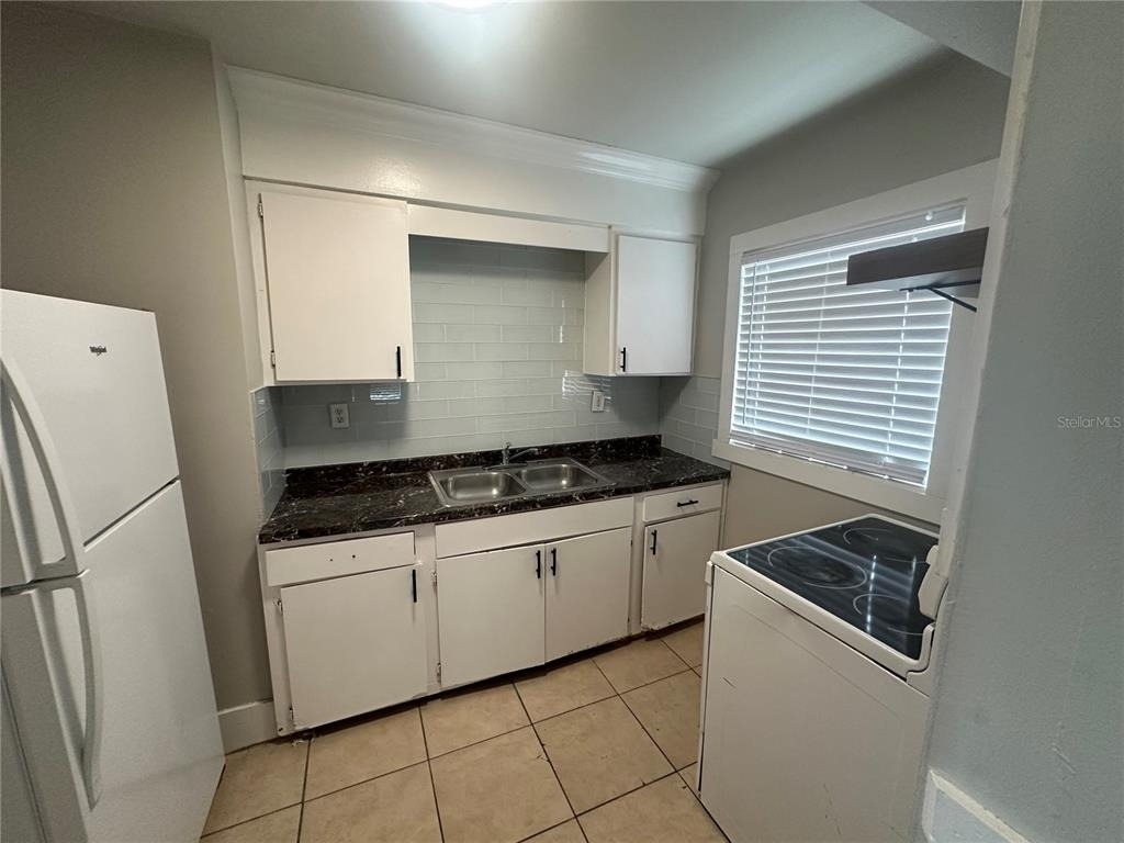 330 20th Avenue S - Photo 9