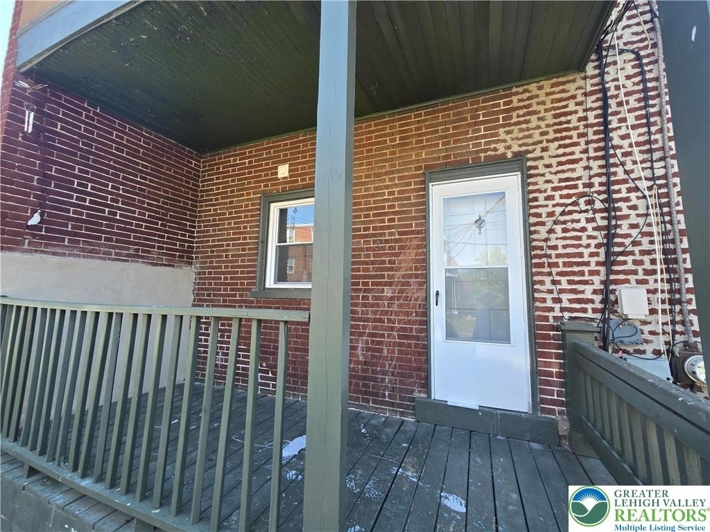 201 N 15th Street - Photo 1