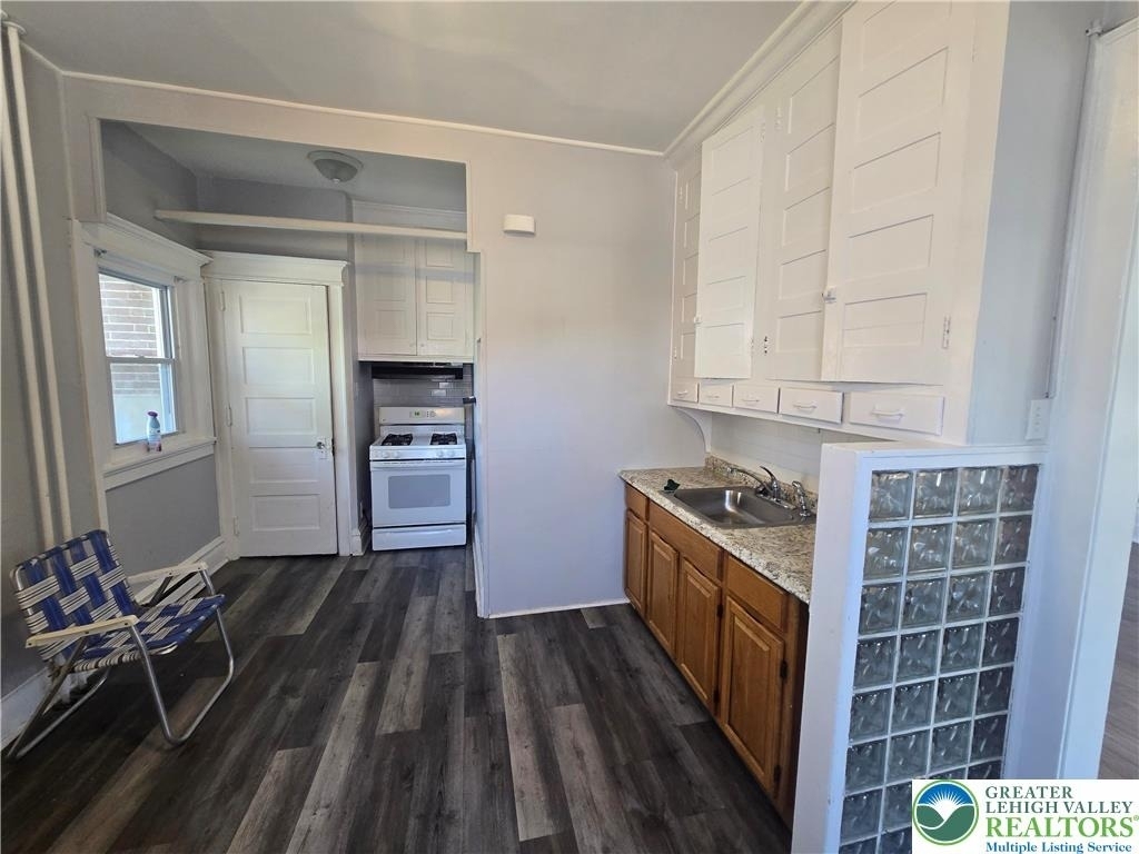 201 N 15th Street - Photo 3