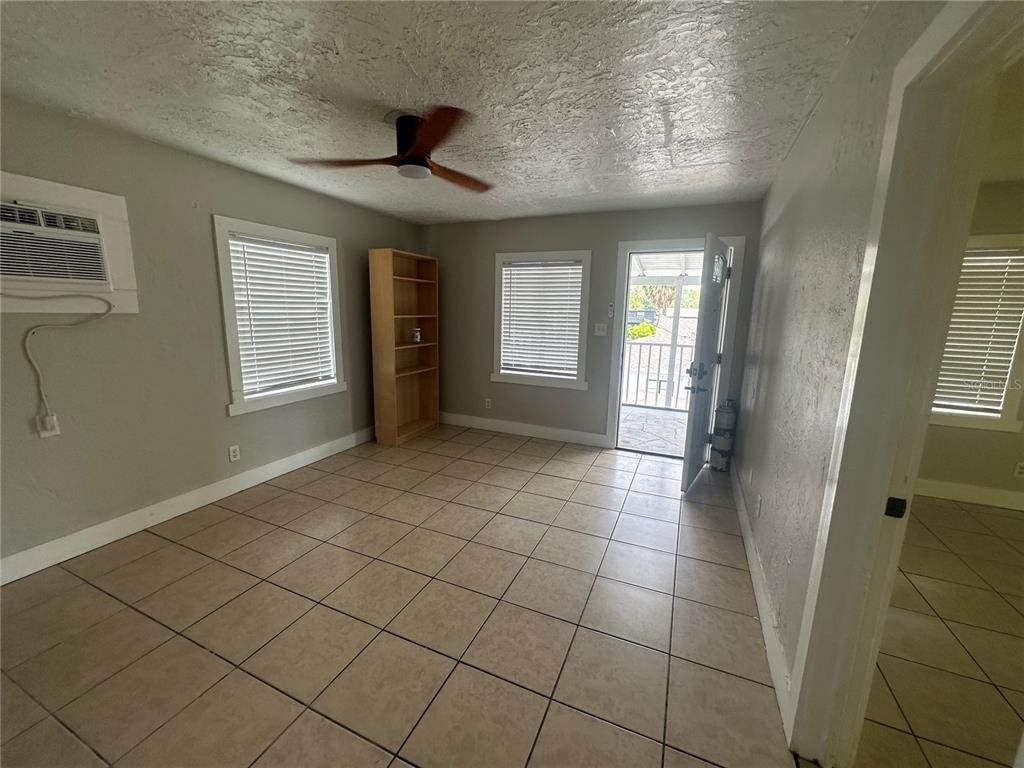 330 20th Avenue S - Photo 7