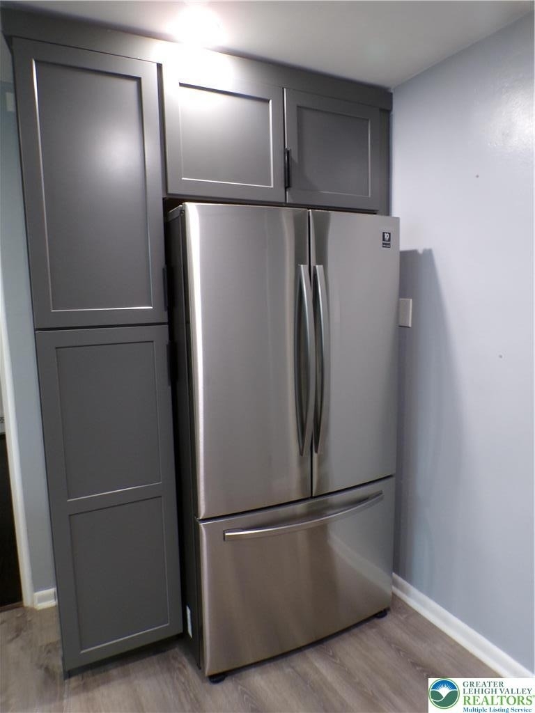 2440 W Livingston Street - Photo 10