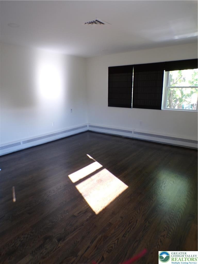 2440 W Livingston Street - Photo 21