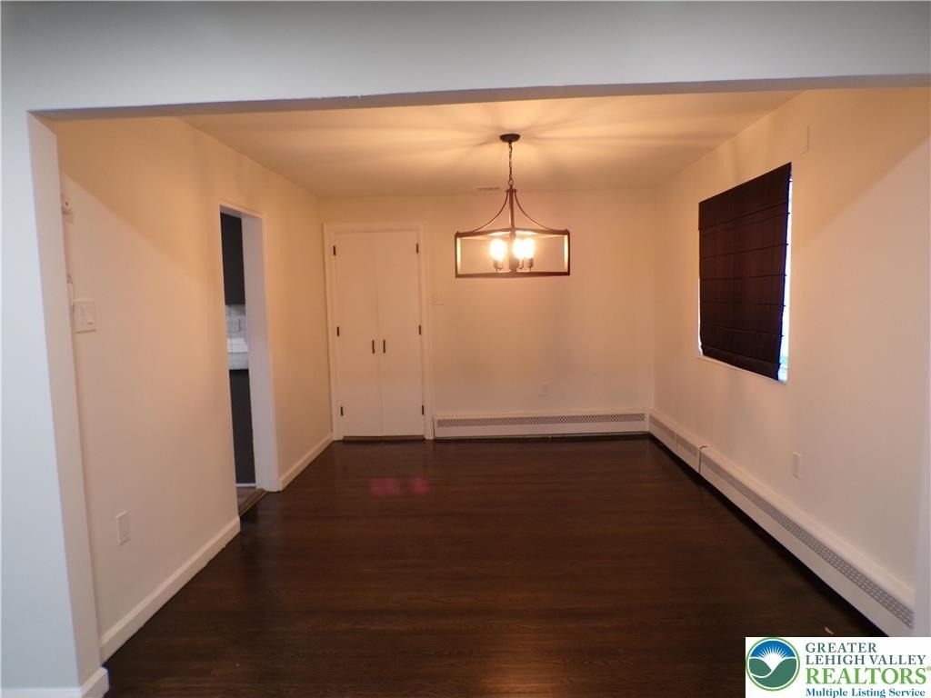 2440 W Livingston Street - Photo 4