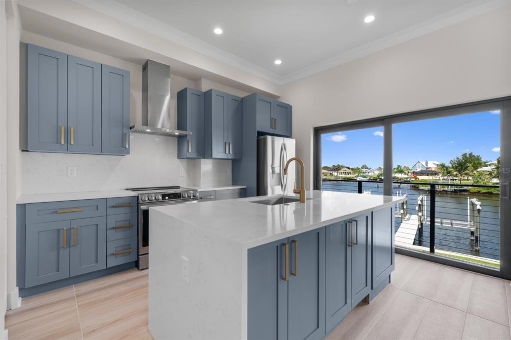 777 Gran Kaymen Way - Photo 2