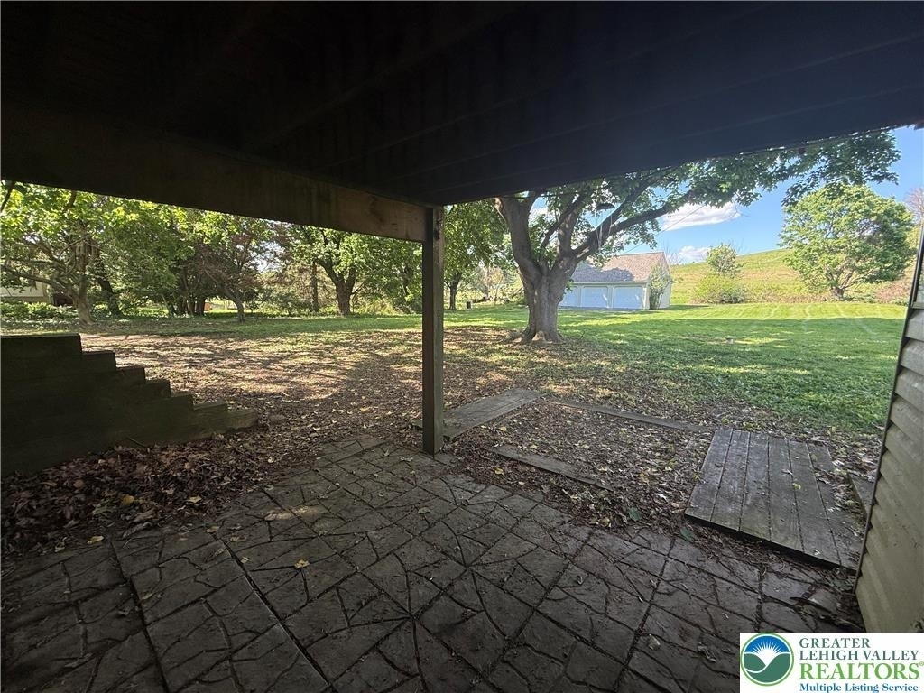 9751 Newtown Road - Photo 15
