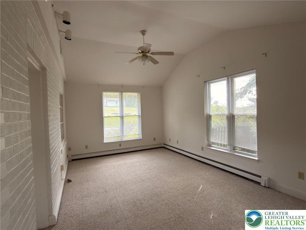 9751 Newtown Road - Photo 4