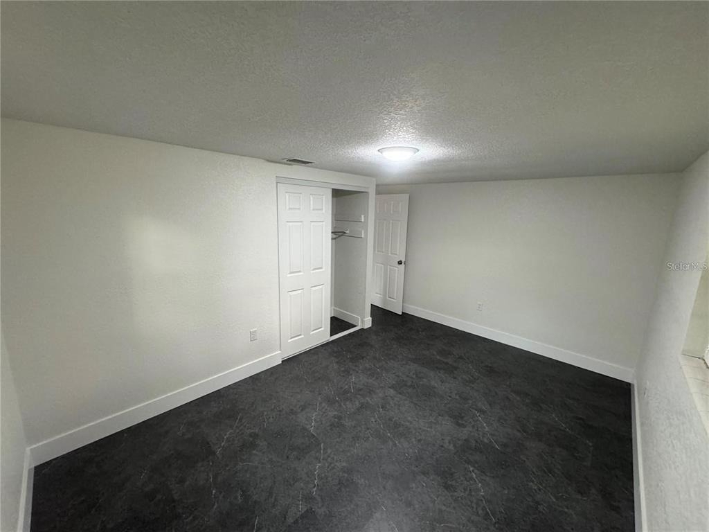 10601 N 52nd Street - Photo 5