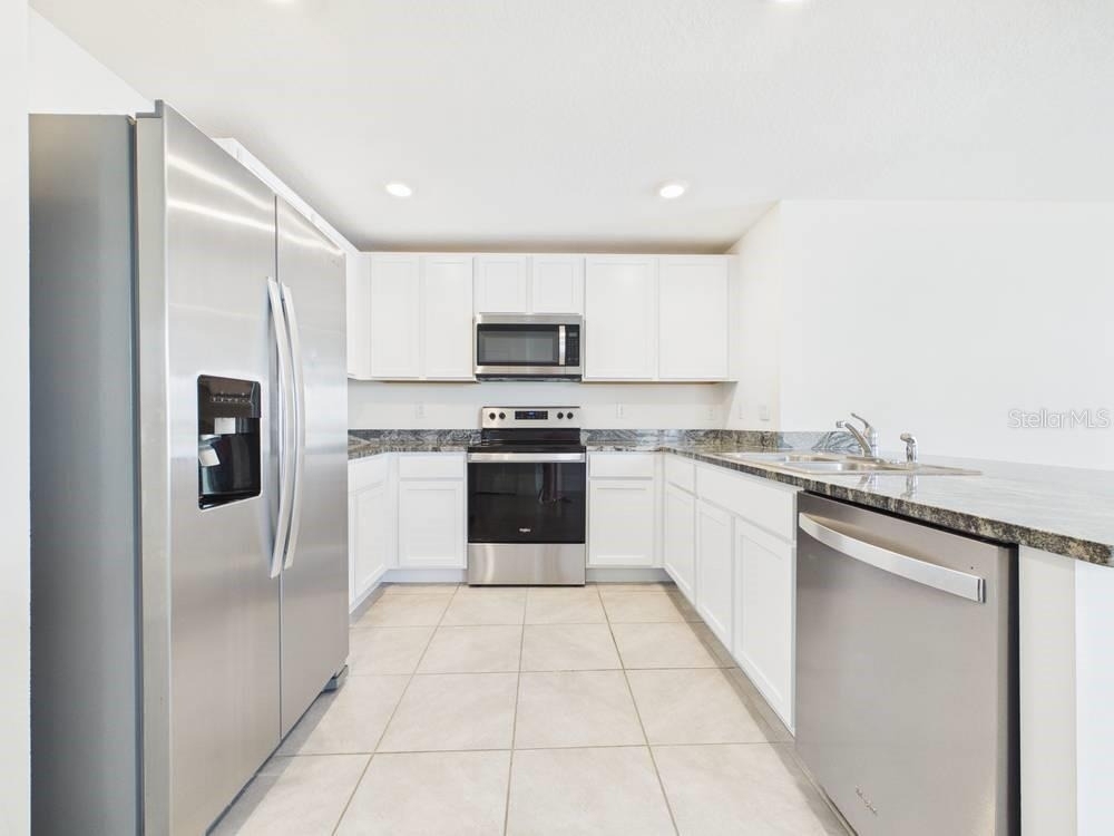 649 Sunlit Coral Street - Photo 3