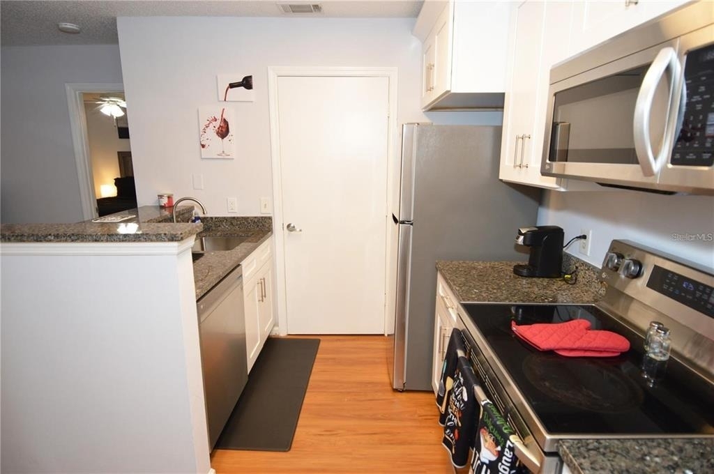 11901 4th Street N - Photo 9