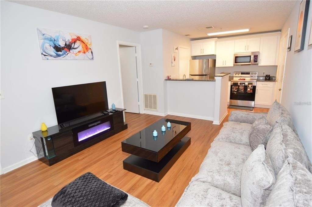 11901 4th Street N - Photo 6