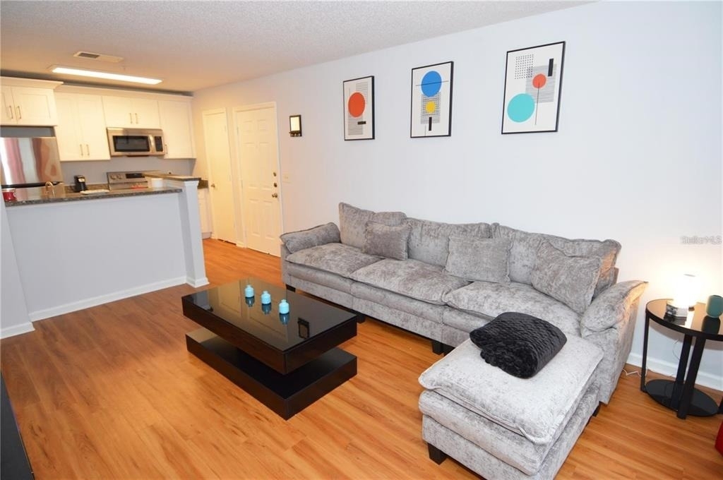 11901 4th Street N - Photo 4