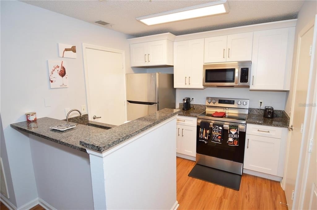 11901 4th Street N - Photo 8